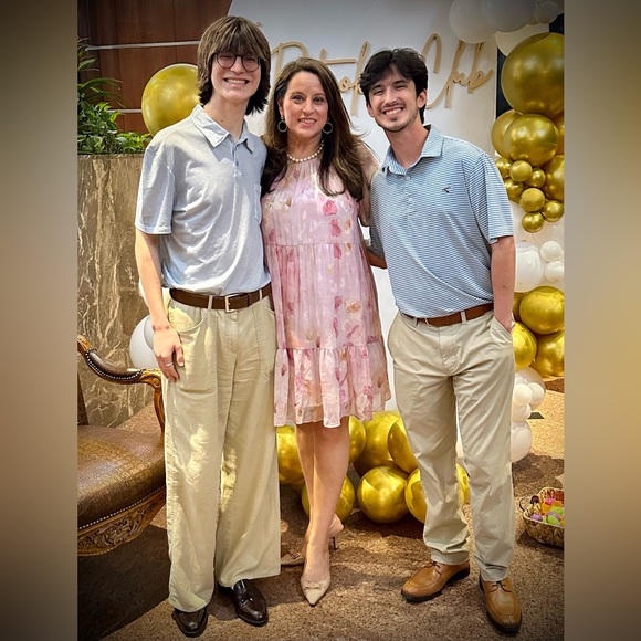 Meet your Posher, Michelle - Picture 3 of 4